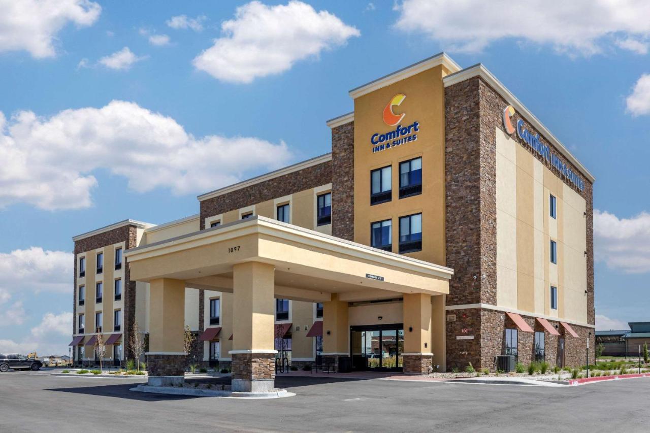 Comfort Inn & Suites Bennett Strasburg Exterior foto